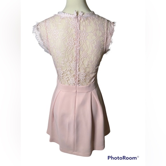 BCBGeneration Lace Dress - Picture 6 of 7